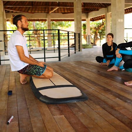 Endless Summer Surf Camp Kuta Кута Экстерьер фото