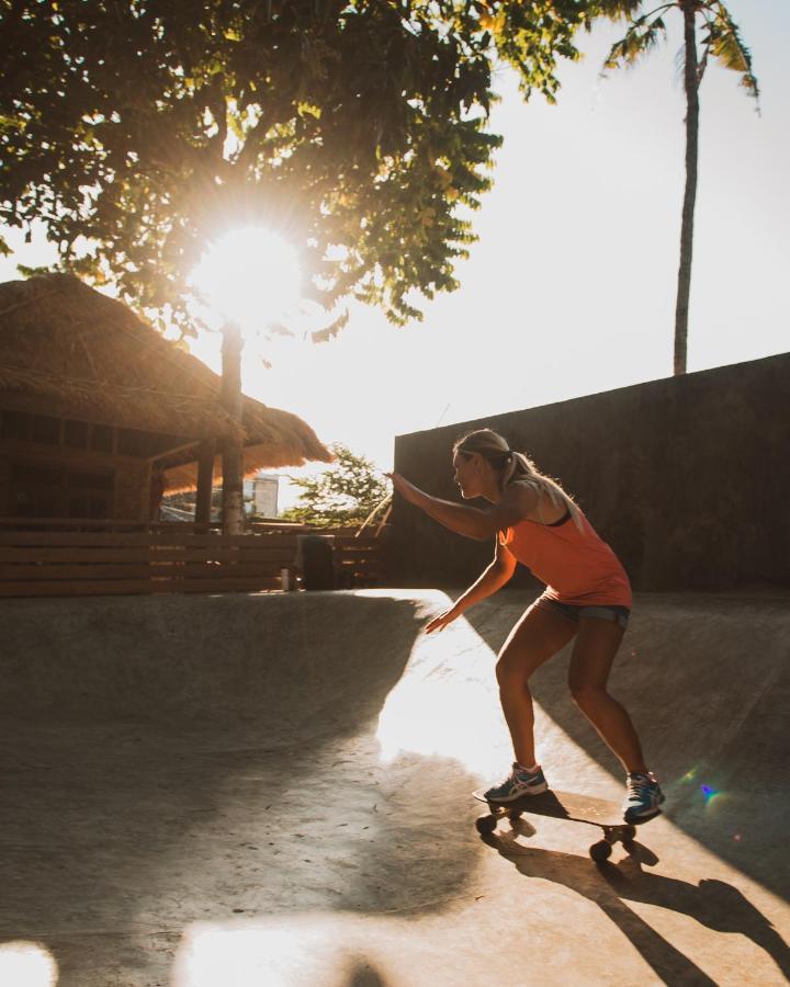 Endless Summer Surf Camp Kuta Кута Экстерьер фото